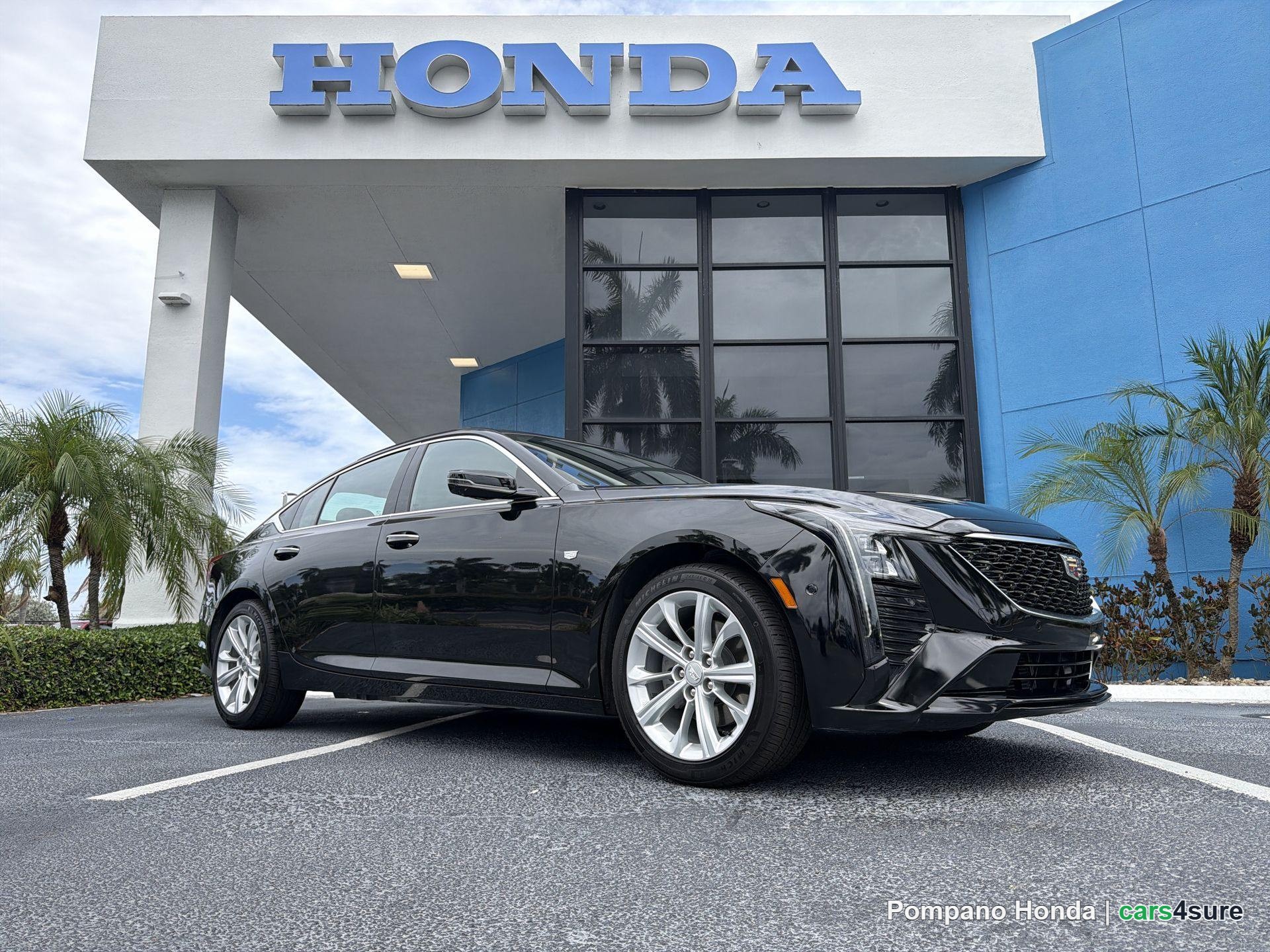 2025 CADILLAC CT5 Premium Luxury - Photo 1