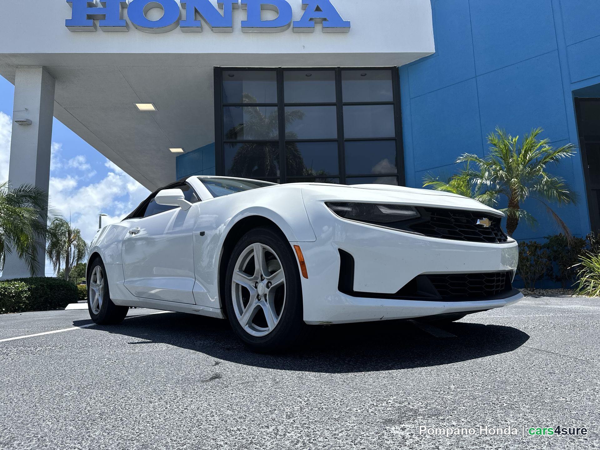 2019 CHEVROLET Camaro 1LS/1LT - Photo 1